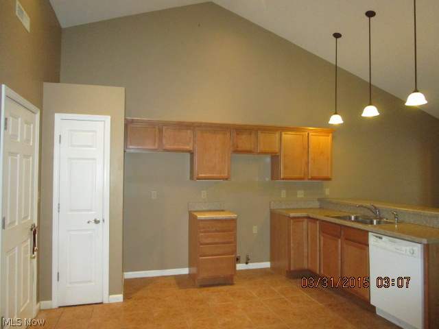 Orchard/Howland Condo - Residential