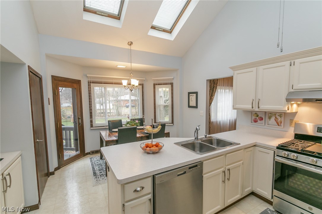 Fox Chase - Residential