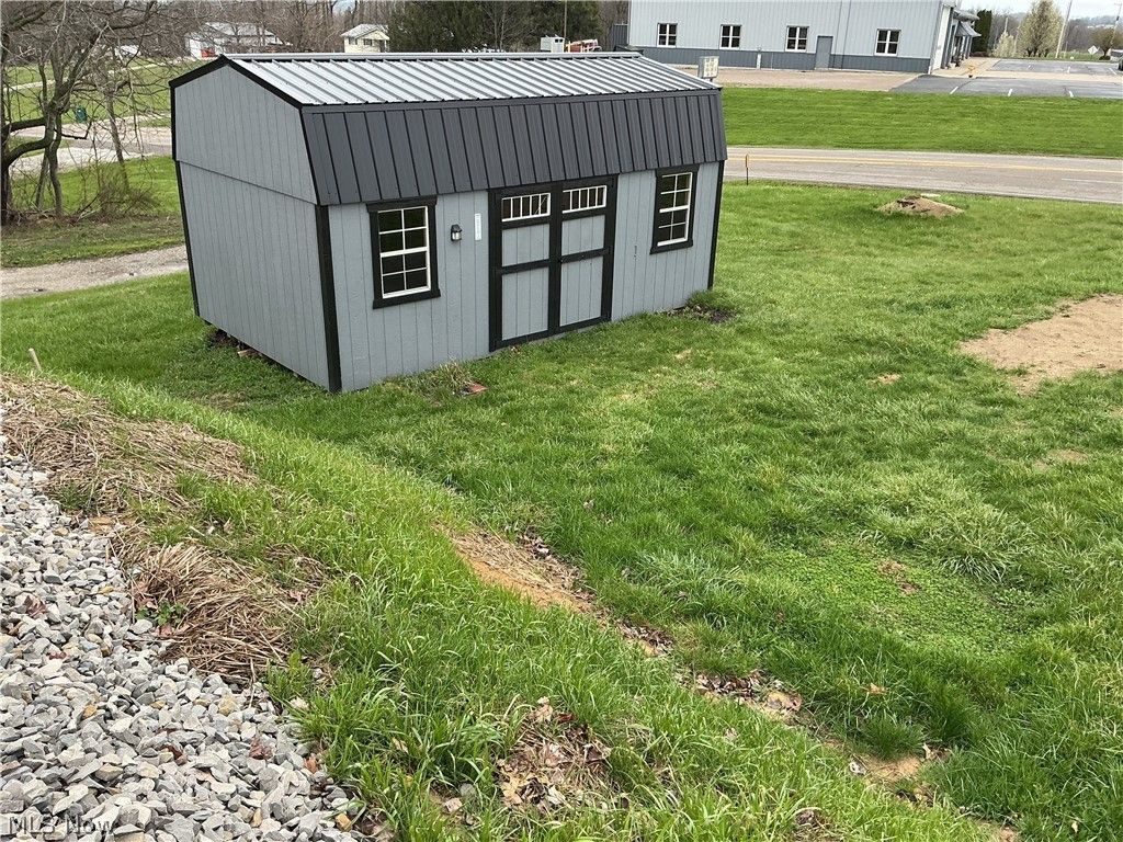 Photo of 4595 Boggs Road, Zanesville, OH 43701 (MLS # 5198462)