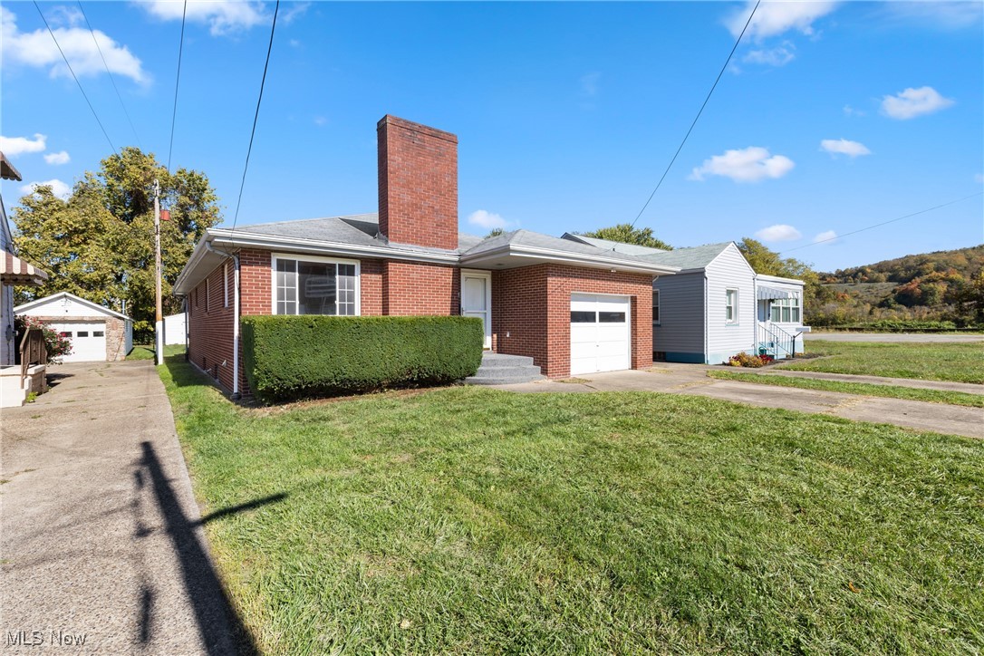 112 3rd Street, Tiltonsville, Ohio image 2