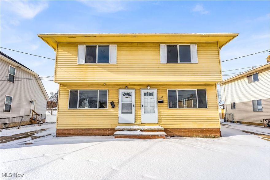 1440 E 263RD St | Right Unit, Euclid- Spacious 3 bed 1.5 bath multi-family home! //

$ 1125 rent / $ 1125 deposit //
$49 application fee per adult //
1-2 pets OK in this unit. After application pre-approval, a PetScreening is required for any animals to proceed with one of our properties; a PetScreening affidavit is still required if you have no pets. (Some breed restrictions apply per HUD guidelines). //
NO SMOKING //
1 time $149 non-refundable set up fee paid at lease signing //

$30/month required resident benefit package; can include personal property/liability insurance for an additional $5/month for $35/month total. //

After application Pre-Approval 1 applicant per household application is required to fill out a PetScreening application, before being about to proceed with placing a Reservation Fee for one of our properties.  You will receive a pre-approval for your application and in order to proceed, the PetScreening is required. Even if you have NO pets - this application must be filled out. One time, non-refundable pet fee of $200-500 per animal applies to all pets & must be paid before or when you pay your first month rent. (No fee for qualified assistance animals). //

Our application is processed through secure site: Findigs, and they require ID and income verification. Without this, your application will not be processed. They offer 24/7 chat support on their application directly if you have any questions. //

BEDROOMS: 3 //
BATHROOMS: 1.5 //
APPLIANCES PROVIDED: Fridge and stove //
UTILITIES / RESIDENT RESPONSIBILITY: Resident pays gas and electric and is responsible for snow removal. //

Serious inquiries only.