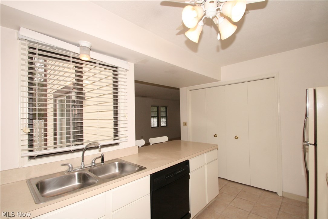 Eagles Chase Condo - Residential