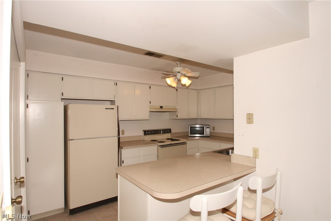 Eagles Chase Condo - Residential