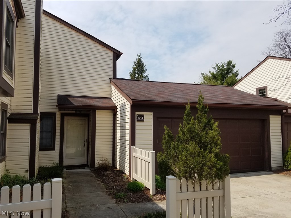 Two bedroom, 1.5 bath townhouse with an open floor plan located in Eagles Chase. Large foyer opens to the living room, featuring a wood burning fireplace, and extends to the dining room with a sliding glass door to your private, fenced patio. Large master bedroom offers a built in vanity and large walk in closet. Attached 2 car garage with opener, electric and additional storage space through the ceiling. Updates include: Both baths updated in 2014, New furnace and A/C – May 2015, New Hot Water Tank. America's Preferred Home Warranty Included.