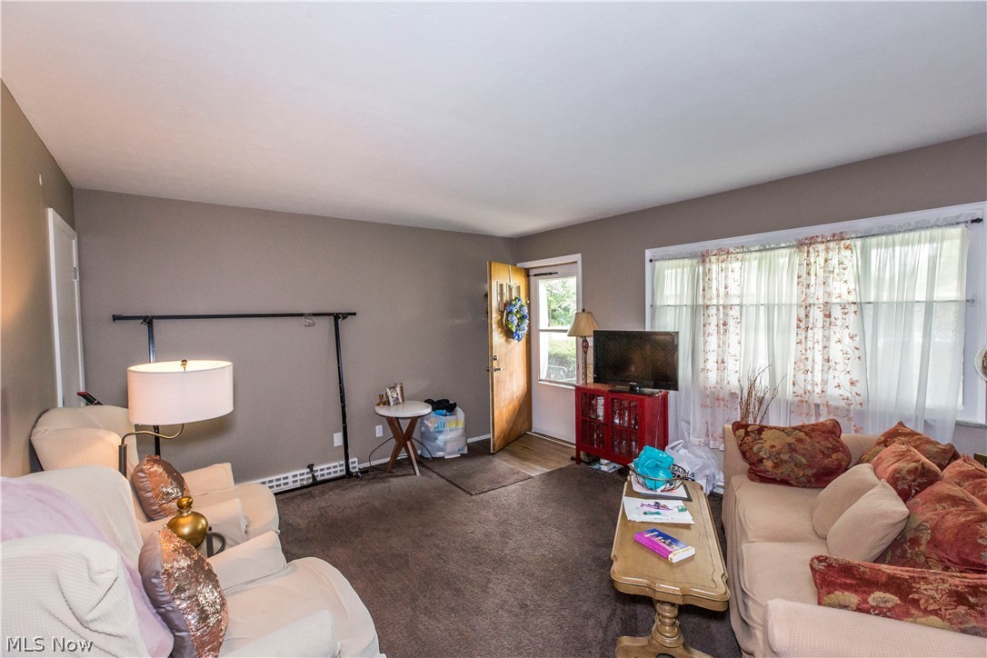 West Hill Allotment #5 - Residential Income