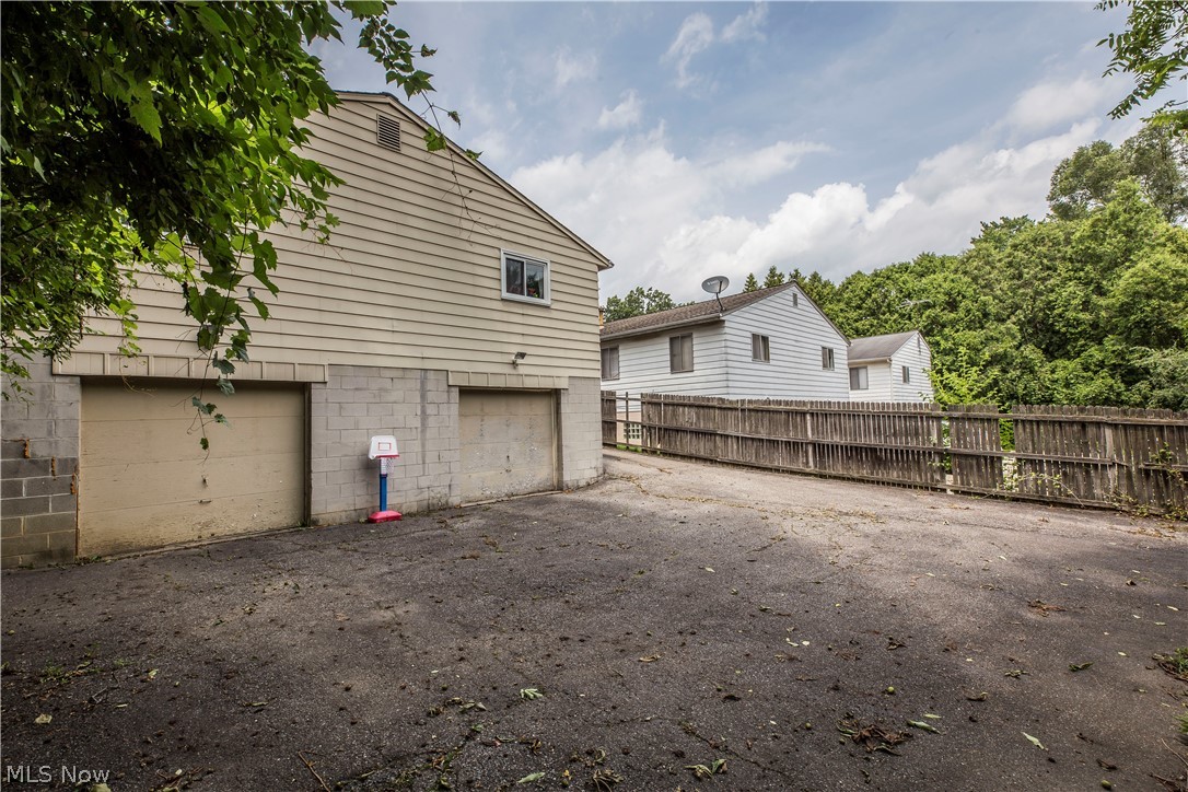 West Hill Allotment #5 - Residential Income