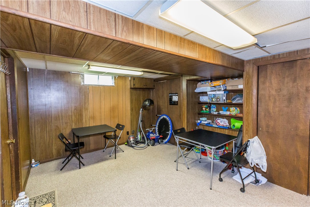 West Hill Allotment #5 - Residential Income