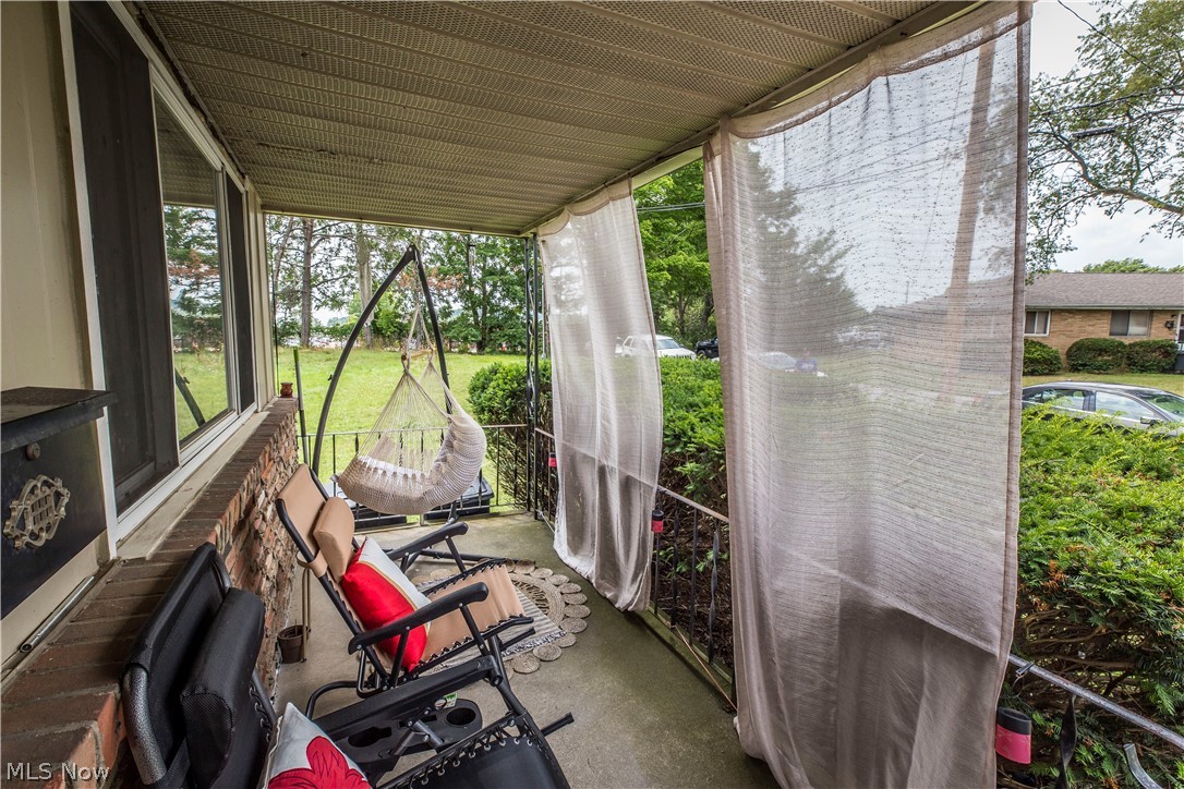 West Hill Allotment #5 - Residential Income