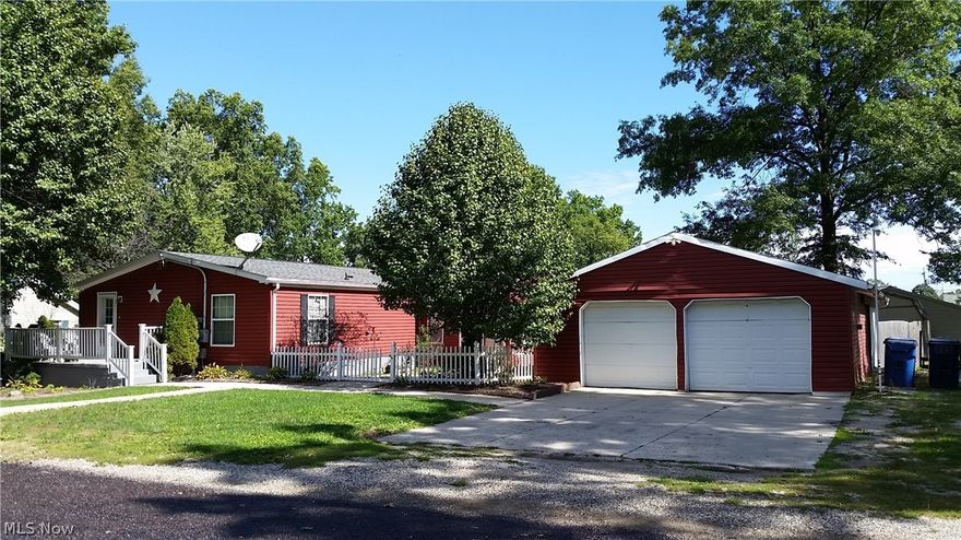 Great one owner family home. Features include a large Fenced yard comprised of 2 parcels total 100x120 provide great privacy. Large enclosed patio, Large Chefs kitchen with built appliances, and first floor laundry. 2 car  detached garage great extra deep for the wood worker or car buff. New updated electrical service. 

Fantastic Open floor plan with large rooms and cathedral ceilings.