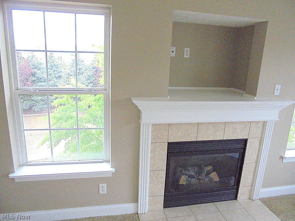 Regency Hlnds Condo - Residential