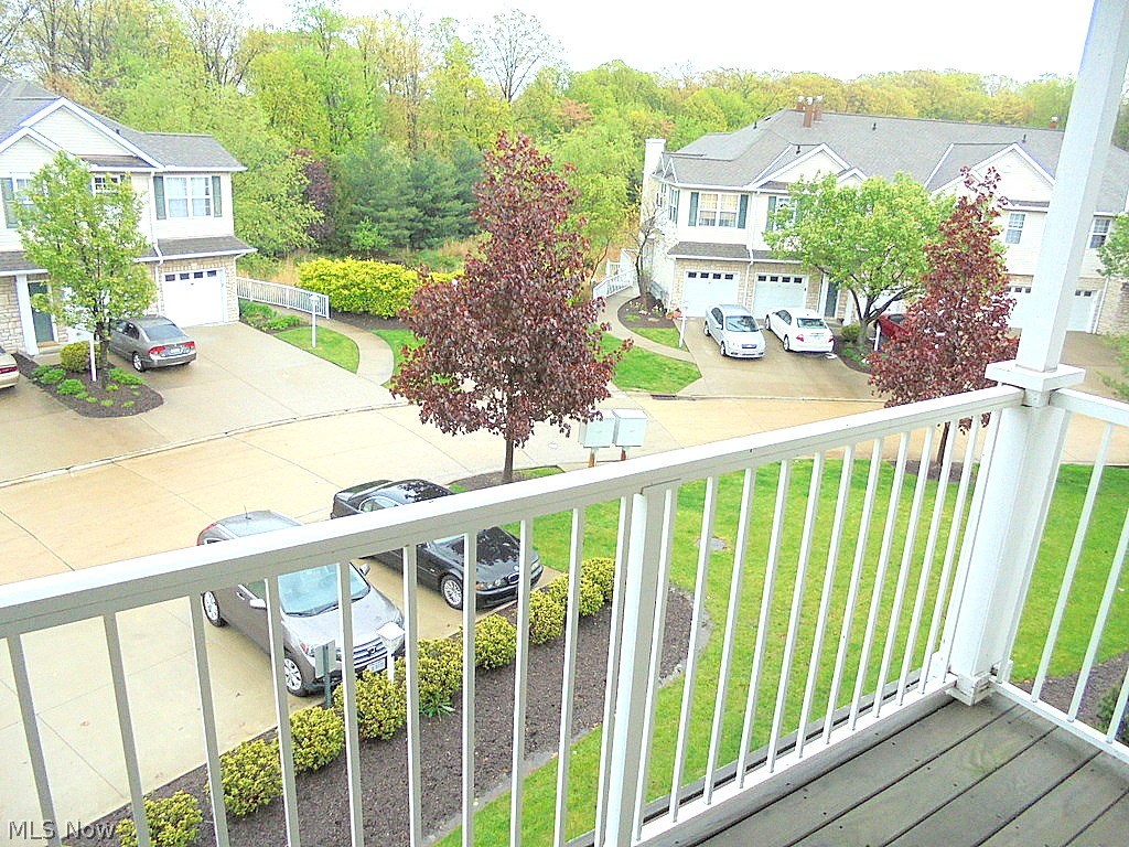 Regency Hlnds Condo - Residential