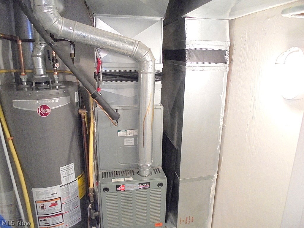 Regency Hlnds Condo - Residential