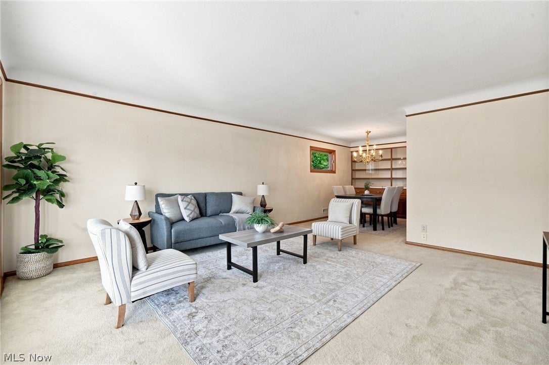 7227 Oakwood Road