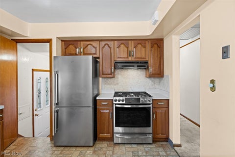 Tiny photo for 7227 Oakwood Road, Parma, OH 44130 (MLS # 5240056)