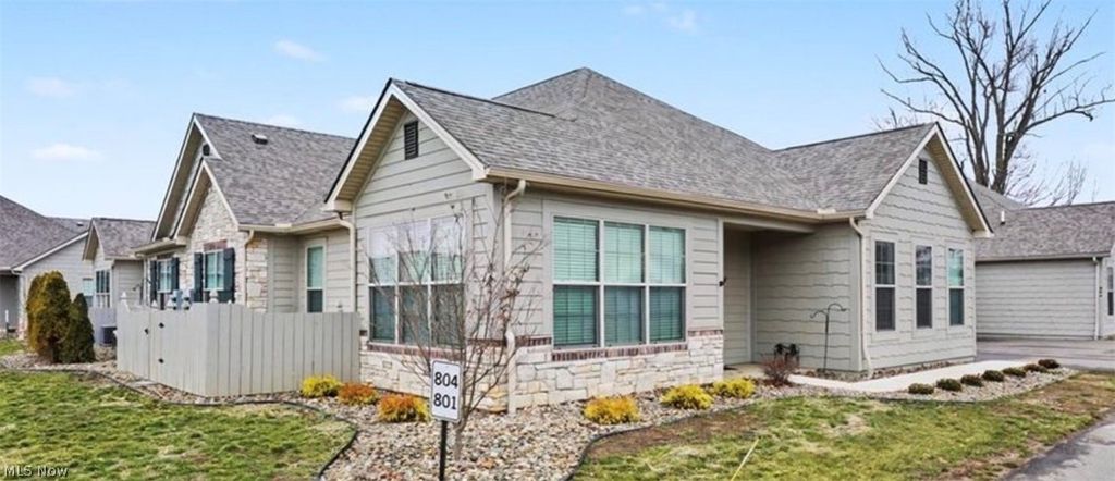 Photo of 9264 Sharrott Road #801, Poland, OH 44514 (MLS # 5190681)