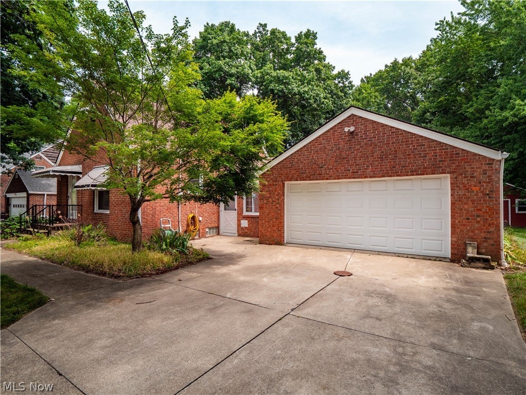 6531 Bonroi Drive