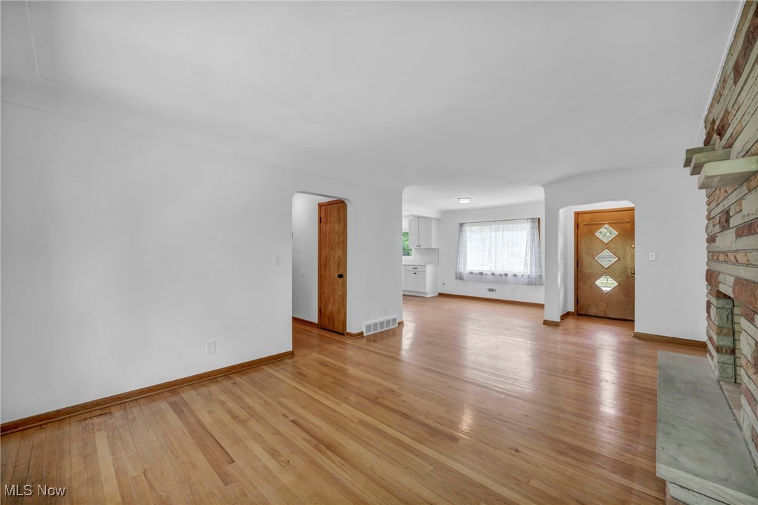 4422 Forest Hills Boulevard, Parma, Ohio image 6