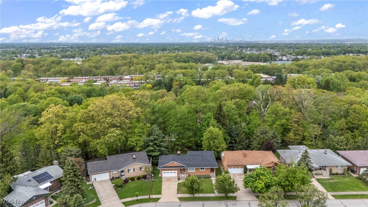 4422 Forest Hills Boulevard, Parma, Ohio image 45
