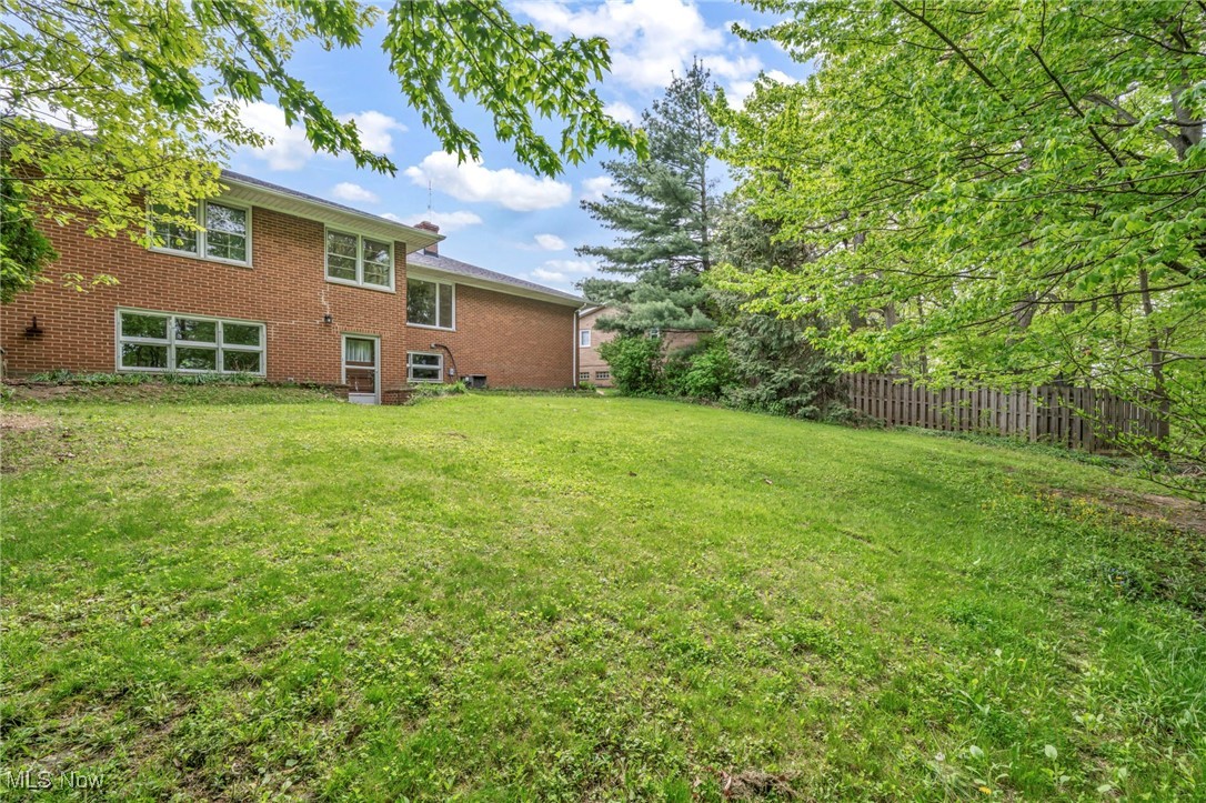 4422 Forest Hills Boulevard, Parma, Ohio image 41