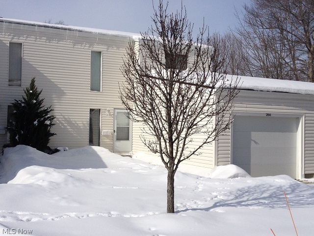 Great Oaks Condo 10 - Residential