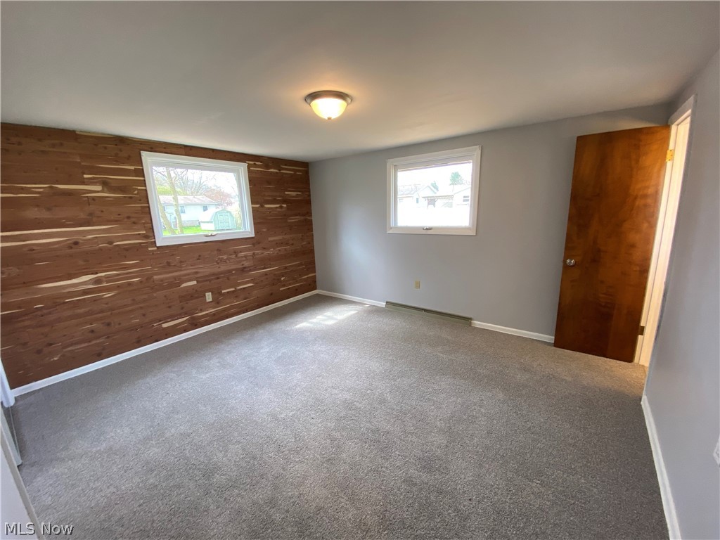 City/New Philadelphia - Residential