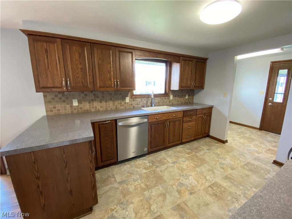 City/New Philadelphia - Residential