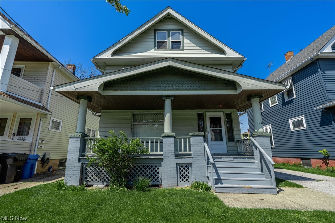 C & J Henritzes - Residential Lease