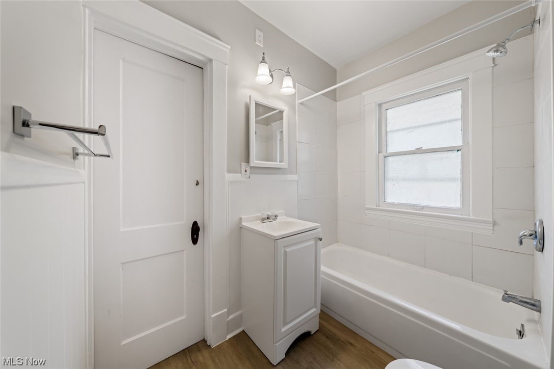 C & J Henritzes - Residential Lease