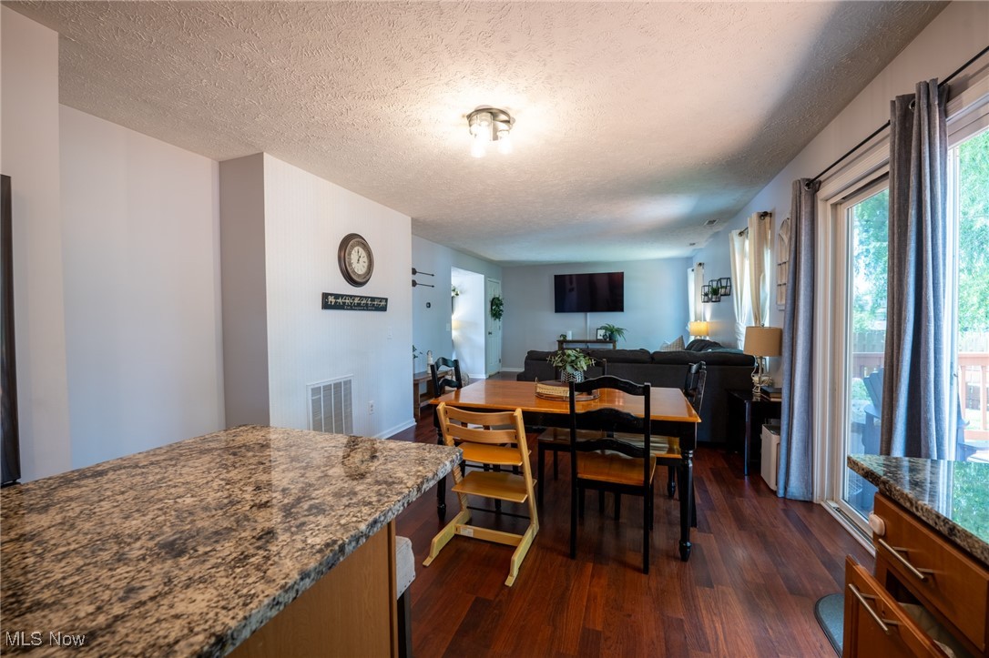 Sandstone Ridge - Residential