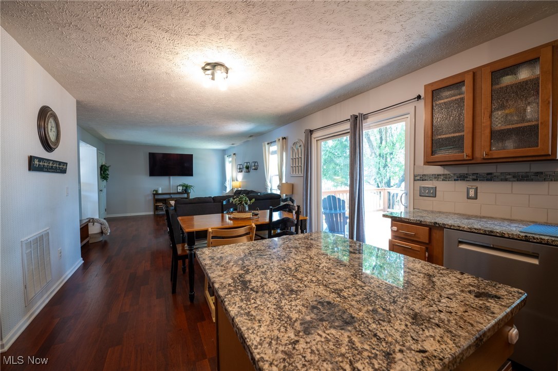 Sandstone Ridge - Residential