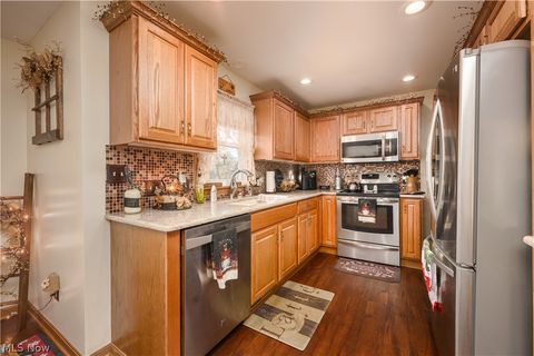 Tiny photo for 3128 Sheila Street NW, Massillon, OH 44646 (MLS # 5190415)