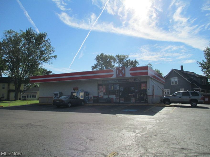 EXCELLENT OPPORTUNITY for this retail building in Hartville.  Long term tenant for over 30 years.  Updated roof (2-3 yrs) and well (2014).  Great location on Rt. 43.