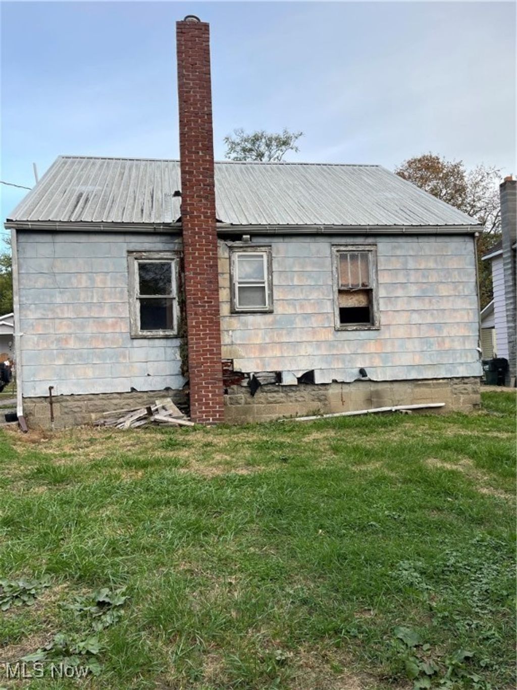 Photo of 527 N 15th Street, Coshocton, OH 43812 (MLS # 5165687)