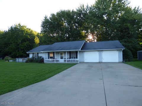 Photo for 335 Hatton Drive