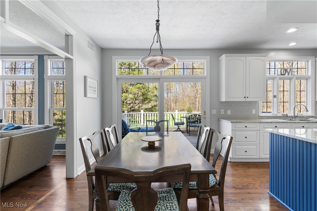 106 Champion Lane, Chagrin Falls, Ohio image 6