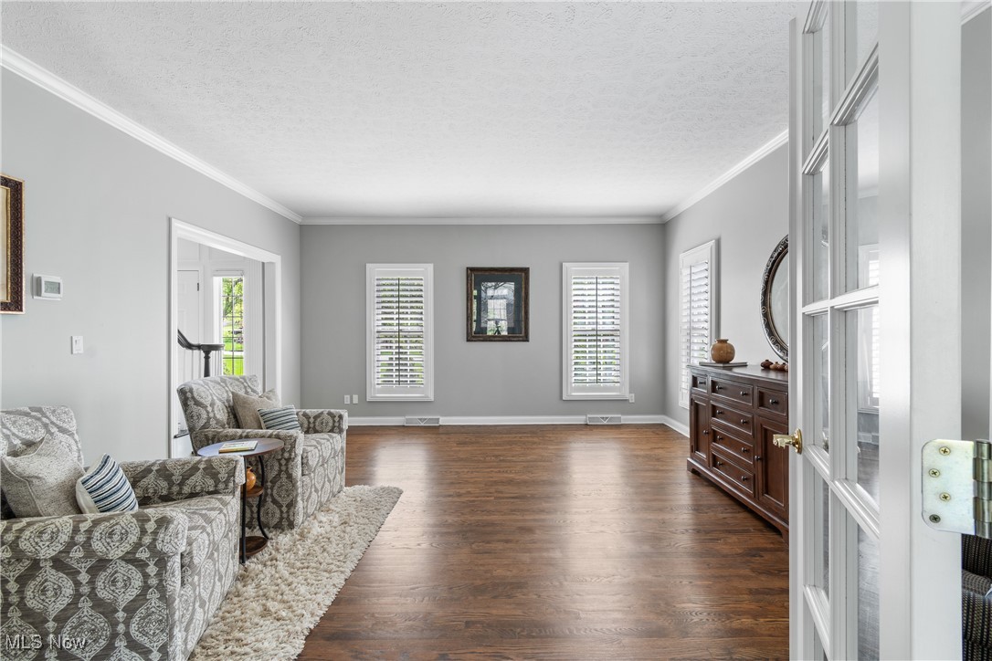 106 Champion Lane, Chagrin Falls, Ohio image 16