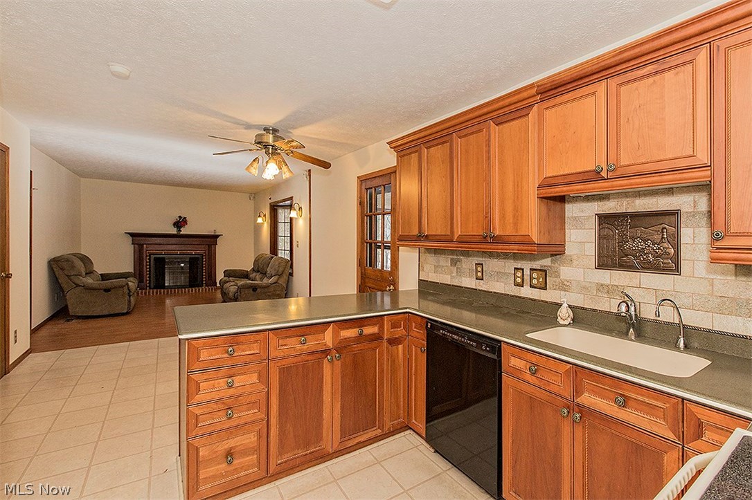 Pinegate 02 - Residential