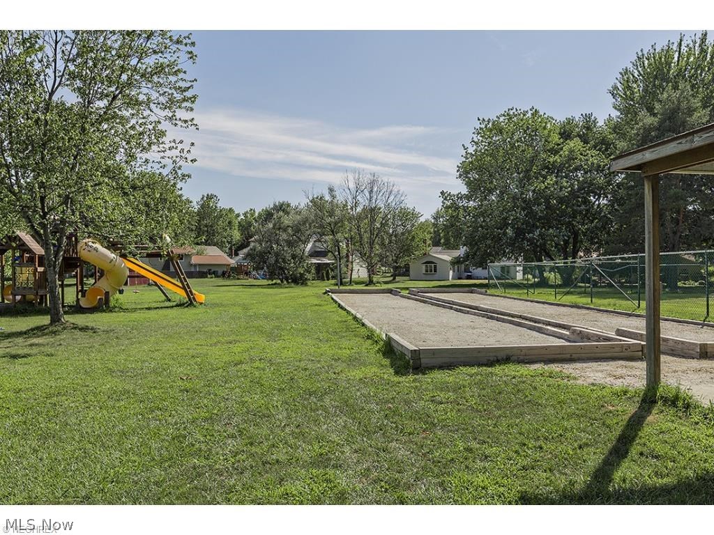 Pinegate 02 - Residential