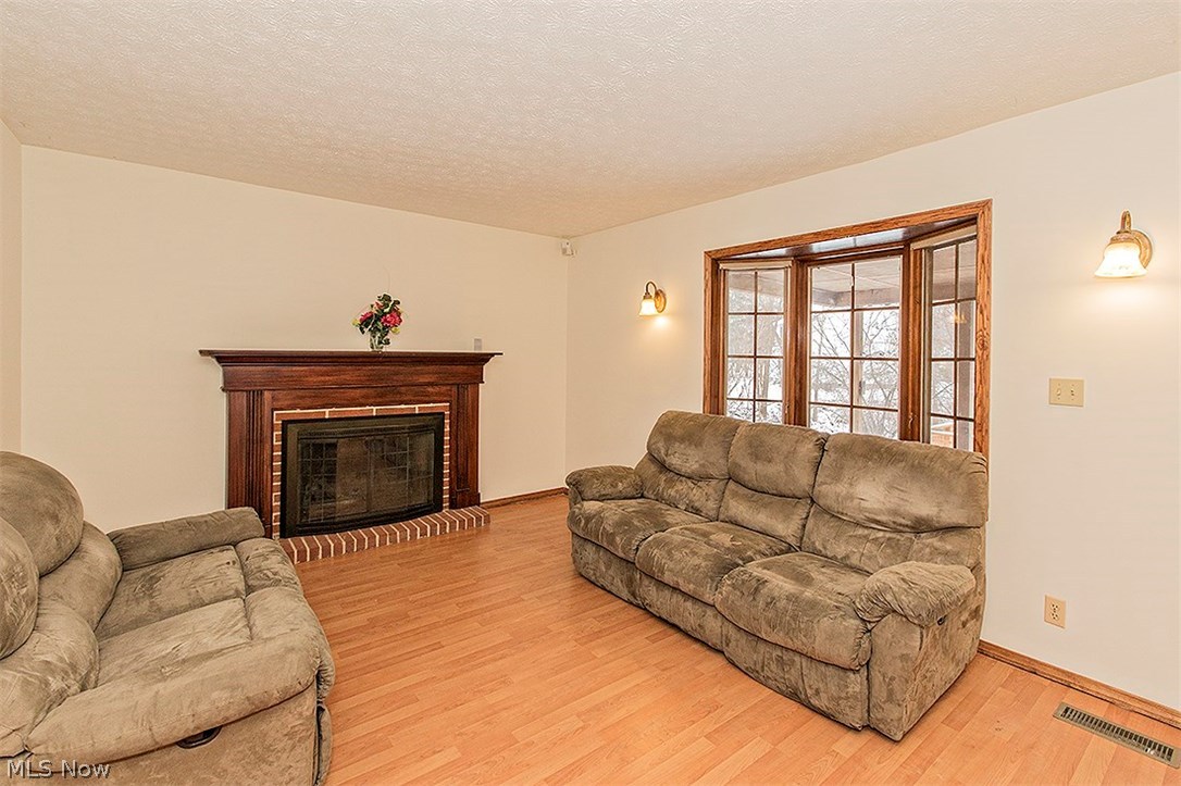 Pinegate 02 - Residential