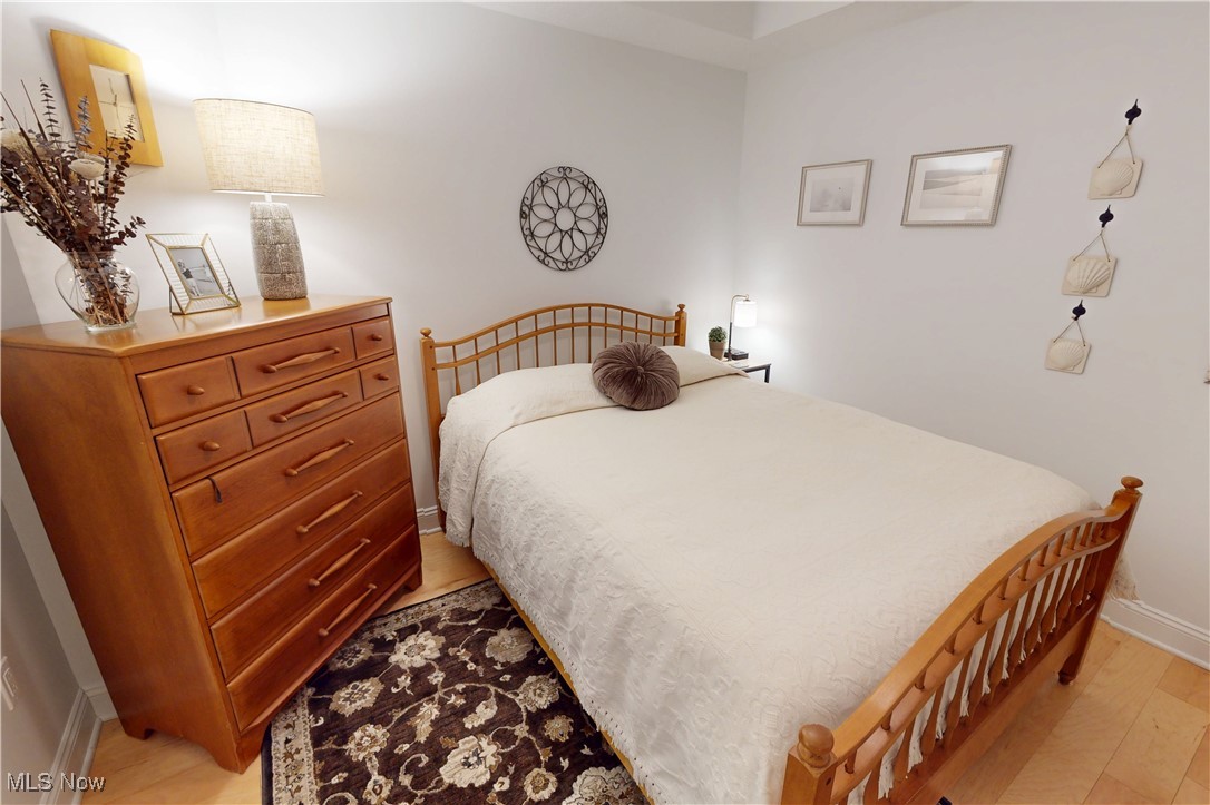 Lake Erie Vista Condo - Residential