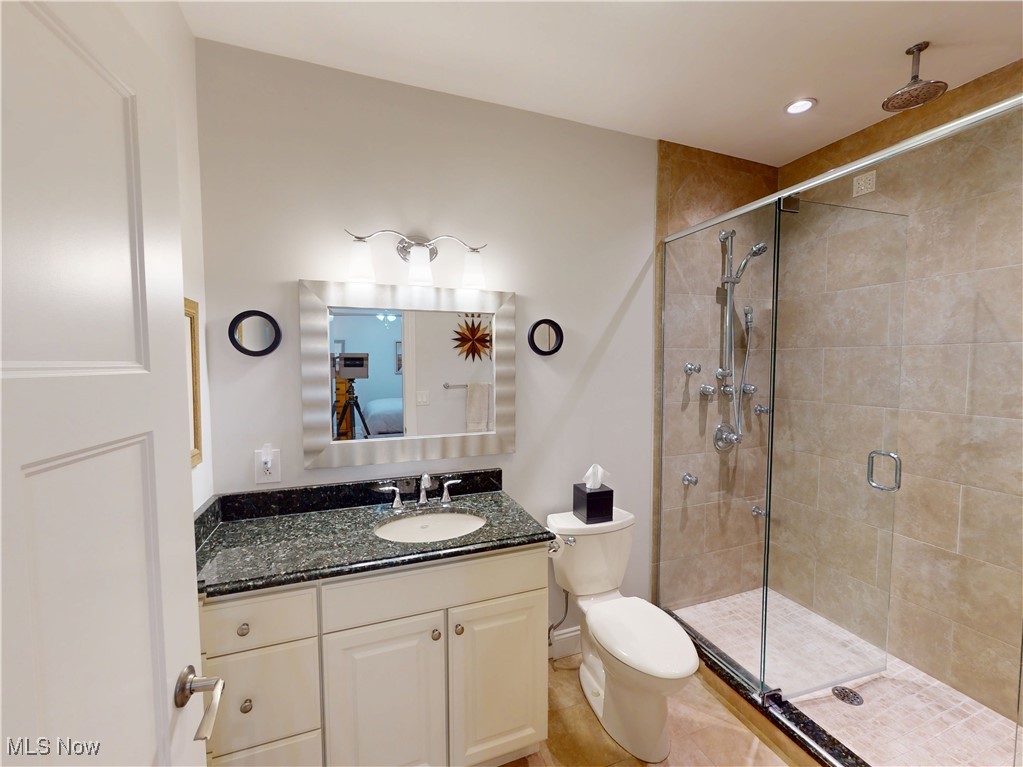 Lake Erie Vista Condo - Residential