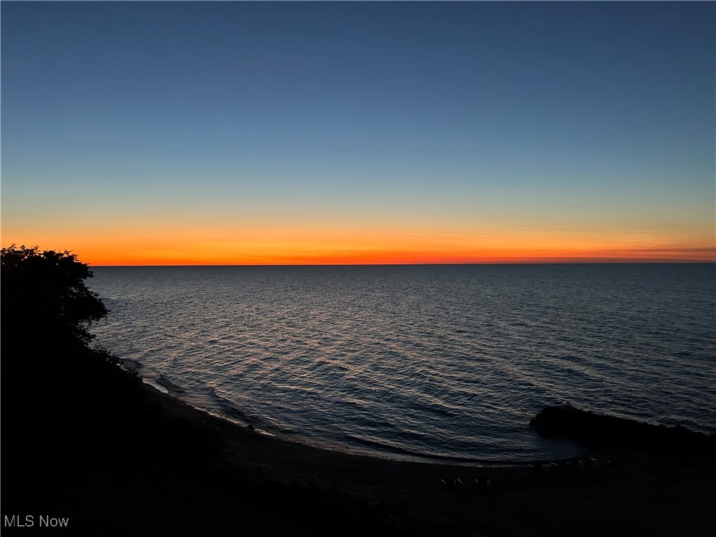 Lake Erie Vista Condo - Residential