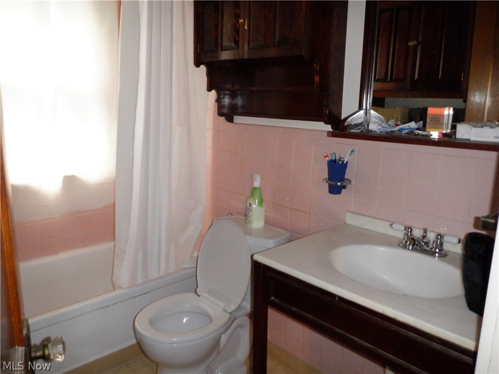 Schatzinger & Cotabish - Residential Income