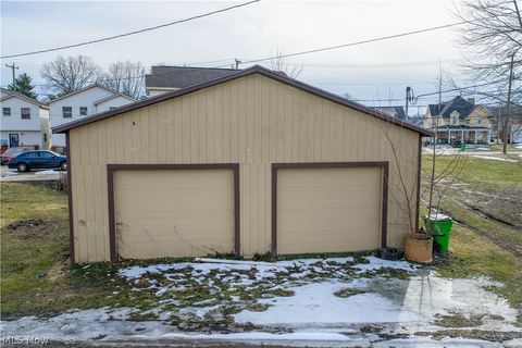 Tiny photo for 209 Trenton Avenue, Uhrichsville, OH 44683 (MLS # 5188231)