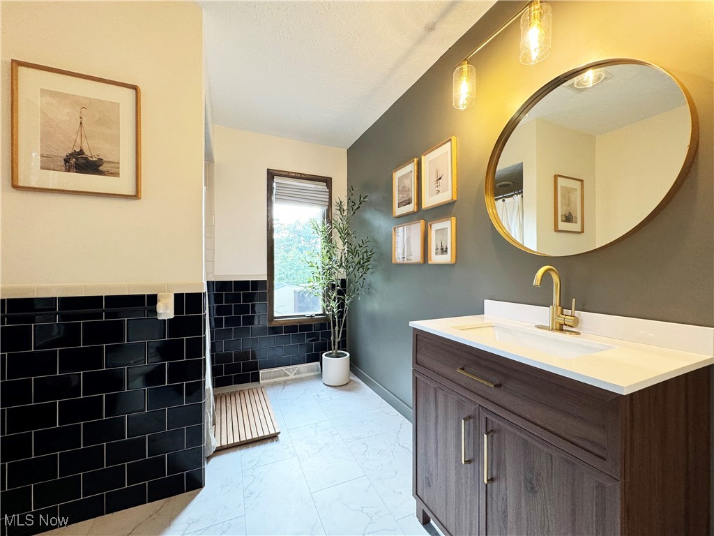 Shorelands - Residential