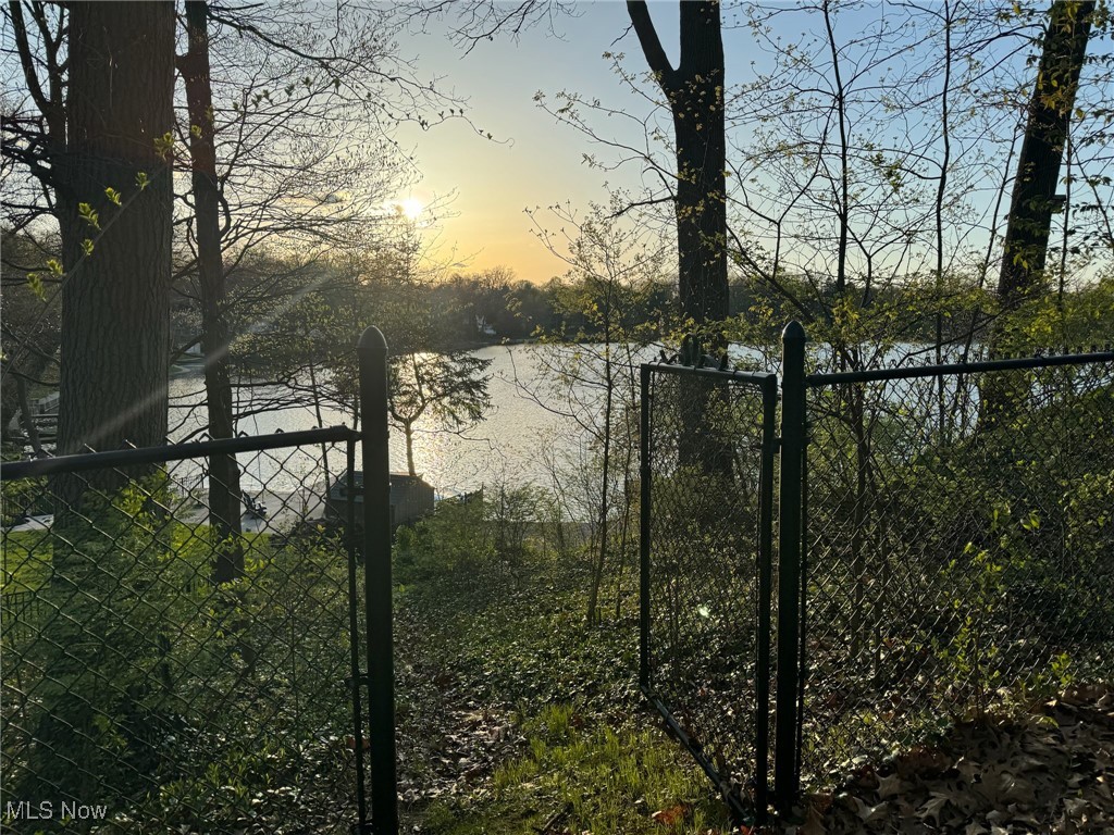 Shorelands - Residential