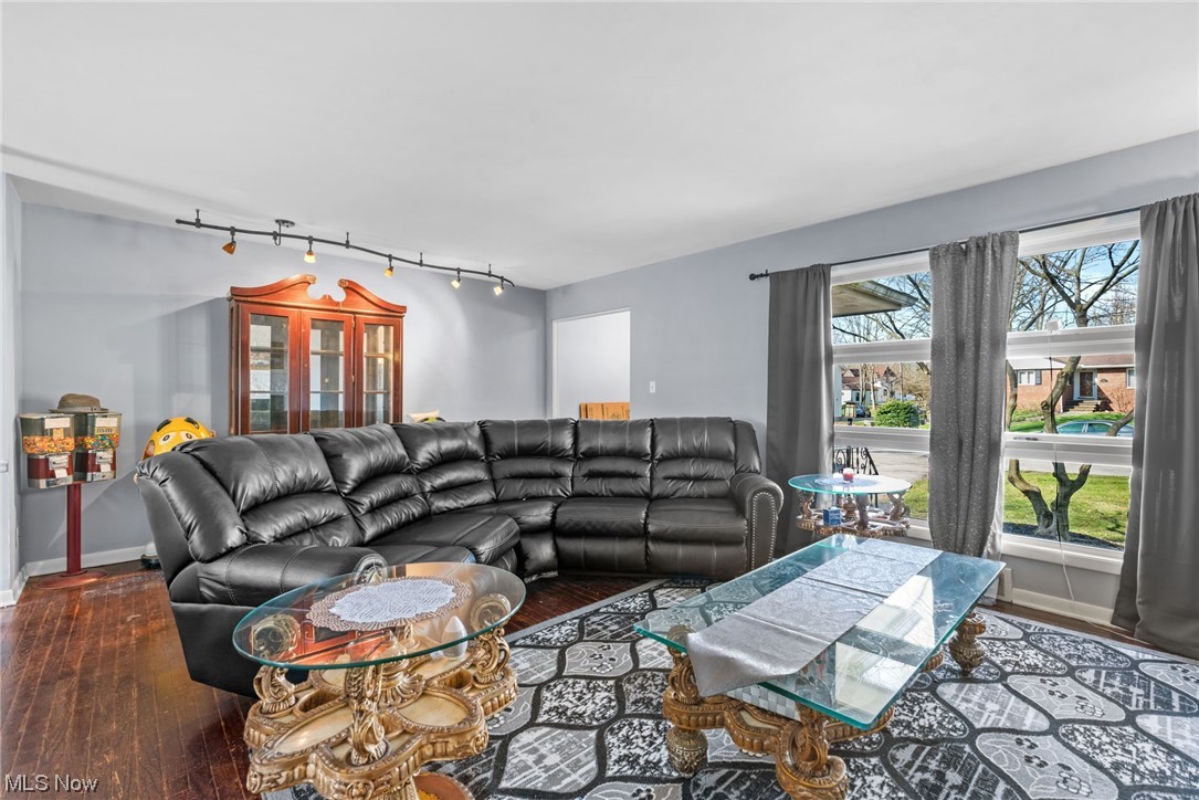 Silver Lake Heights - Residential