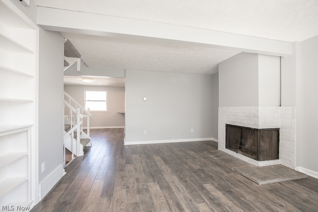 Western Reserve Condo - Residential