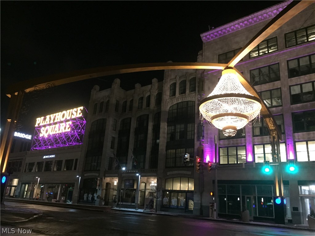 Pointe/Gateway Condo - Residential