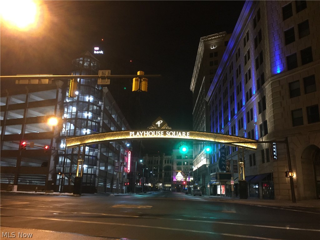 Pointe/Gateway Condo - Residential